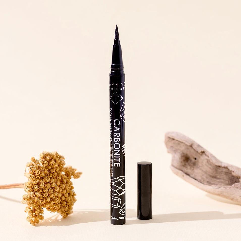 Carbonite - Water-Resistant Velvet Eyeliner