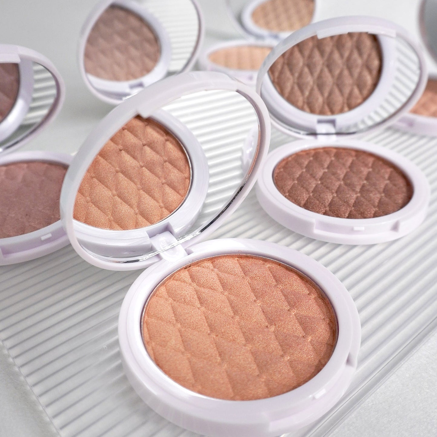 Diamantine - Beaming Highlighter