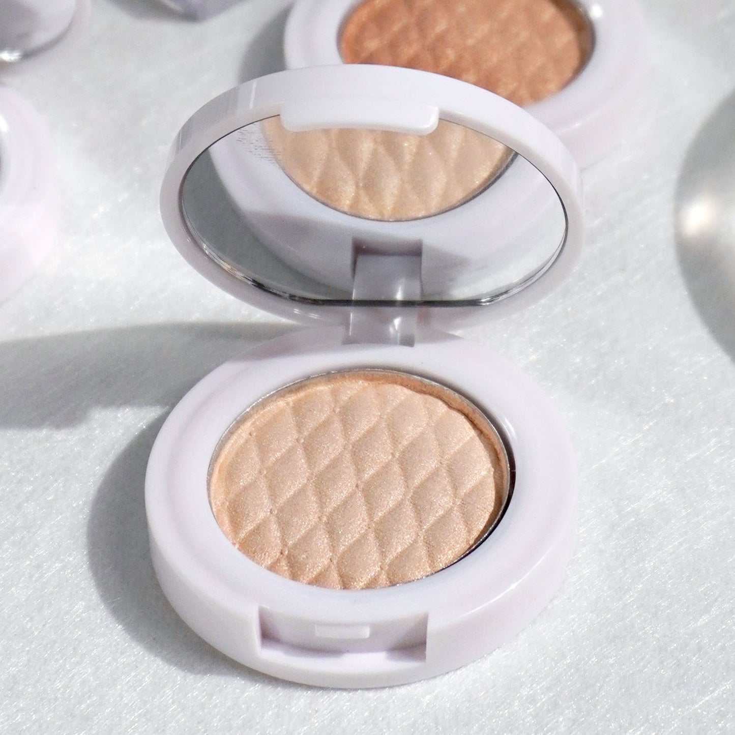 Diamantine - Beaming Highlighter