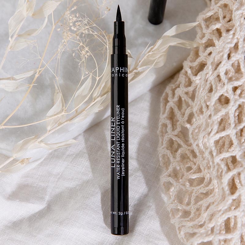 Luna Liner - Water-Resistant Liquid Eyeliner