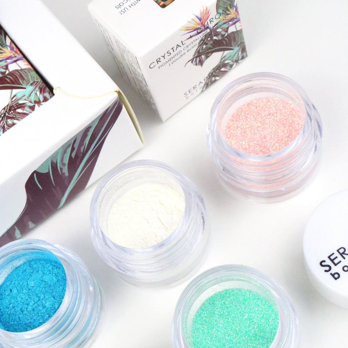 **FREE Crystal + Chrome Pigment Set**